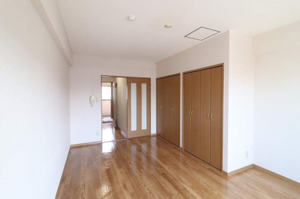 (2/23) 居室・リビング (2/23) 居室・リビング