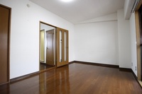 メゾンなかやま