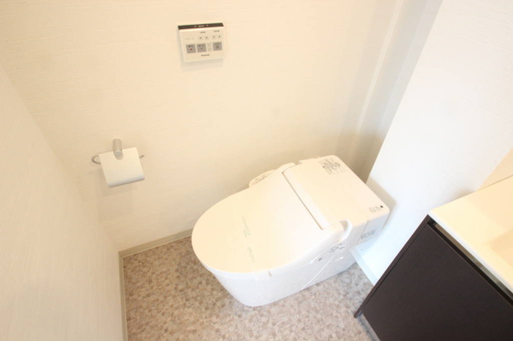 (5/22) トイレ (5/22) トイレ