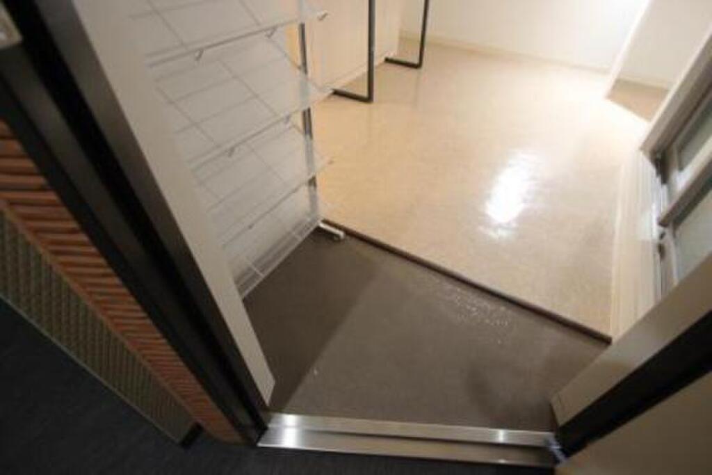 (10/22) 玄関 (10/22) 玄関