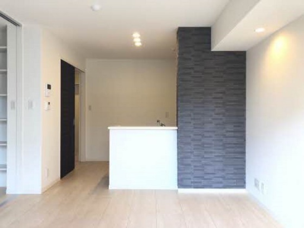 (2/20) 居室・リビング (2/20) 居室・リビング