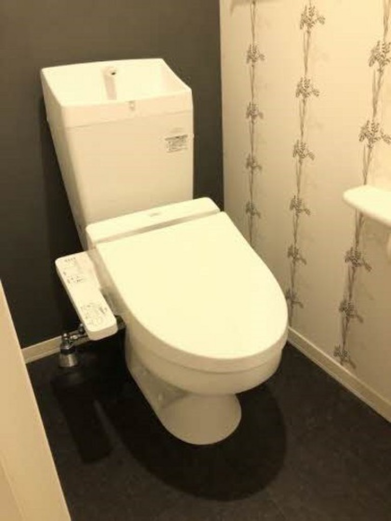 (5/20) トイレ (5/20) トイレ