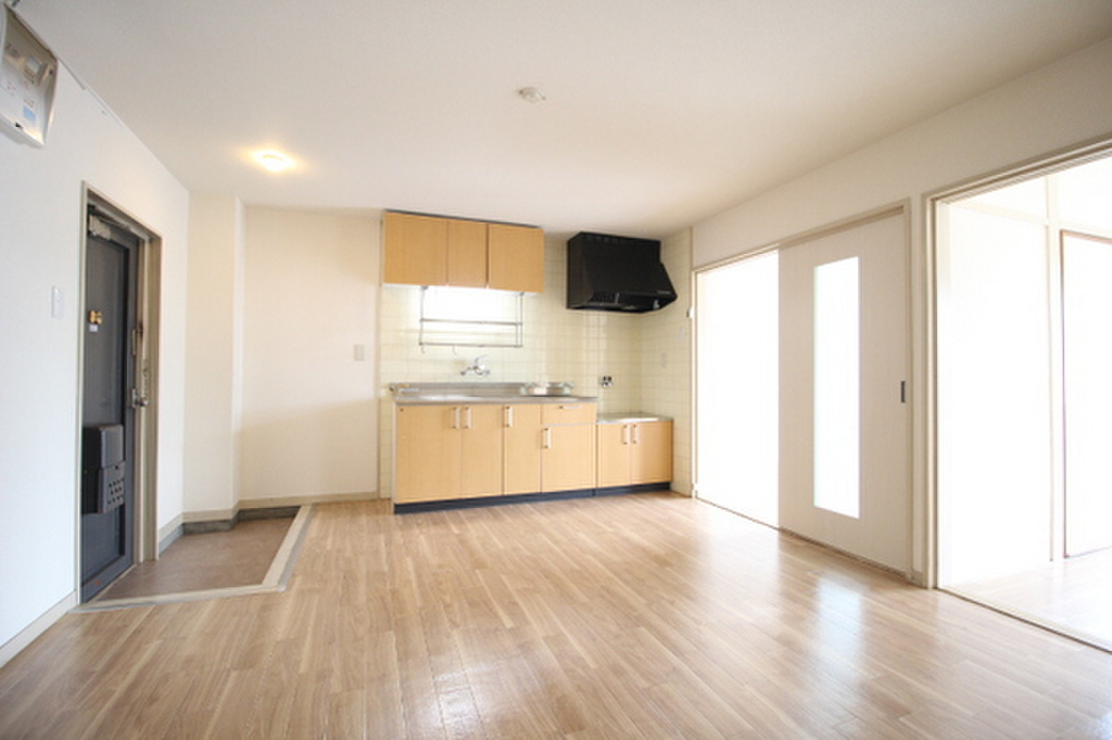 (2/26) 居室・リビング (2/26) 居室・リビング