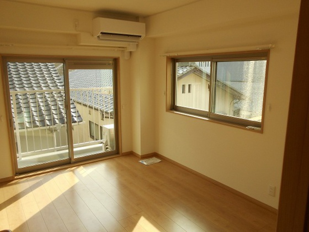 (2/12) 居室・リビング