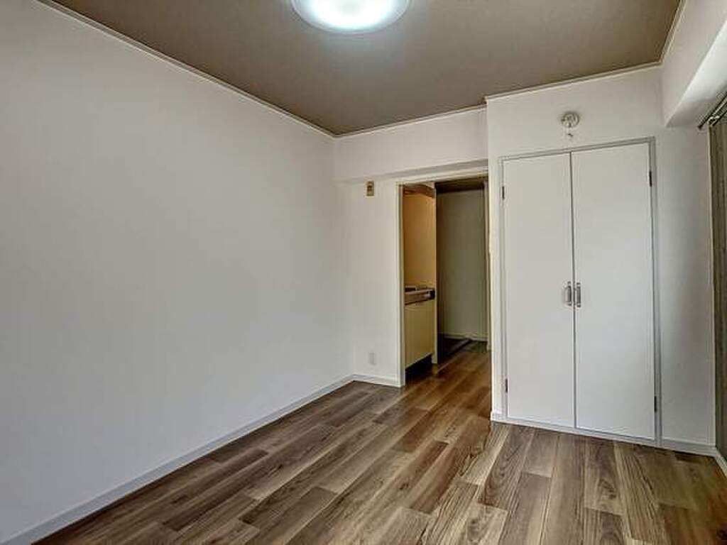 (18/28) 居室・リビング (18/28) 居室・リビング