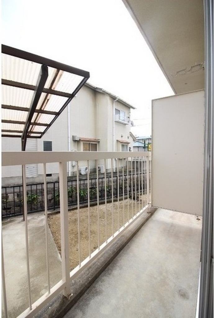 (10/20) バルコニー (10/20) バルコニー