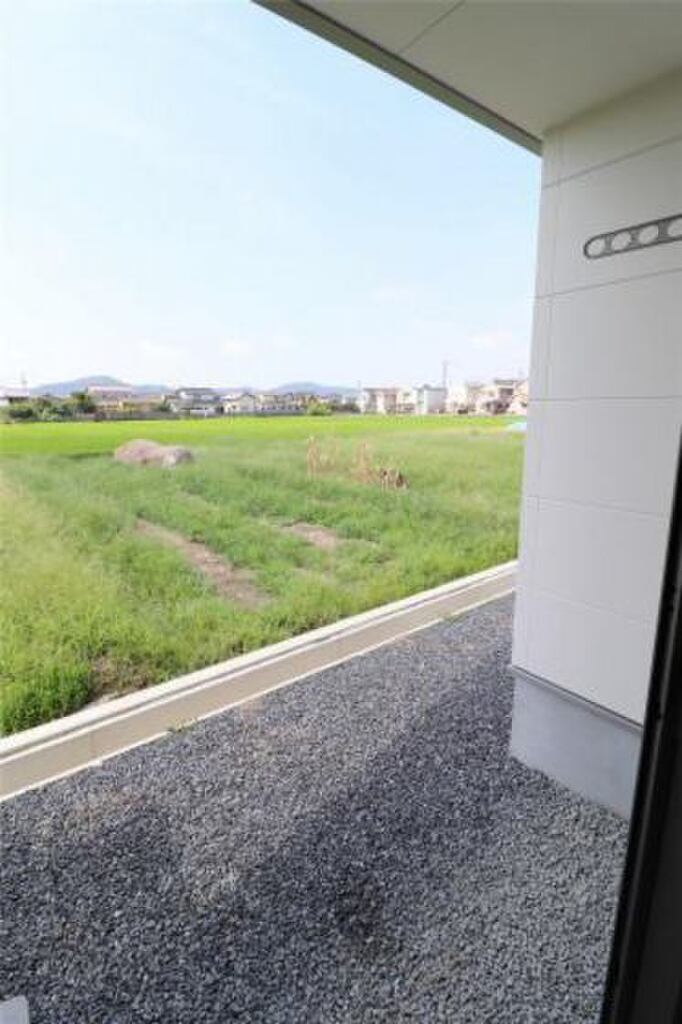 (2/19) バルコニー (2/19) バルコニー