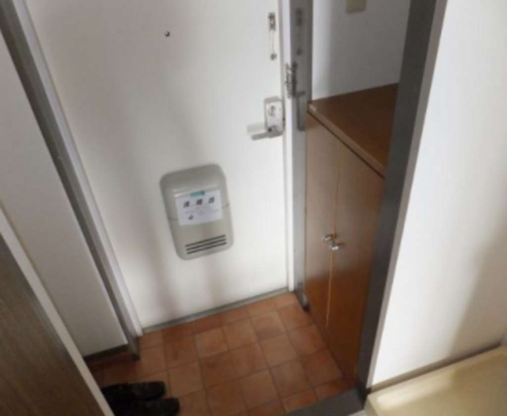 (10/23) 玄関 (10/23) 玄関