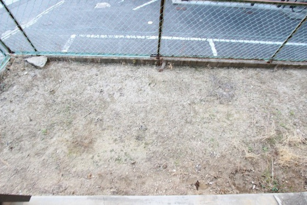 (10/18) 庭 (10/18) 庭