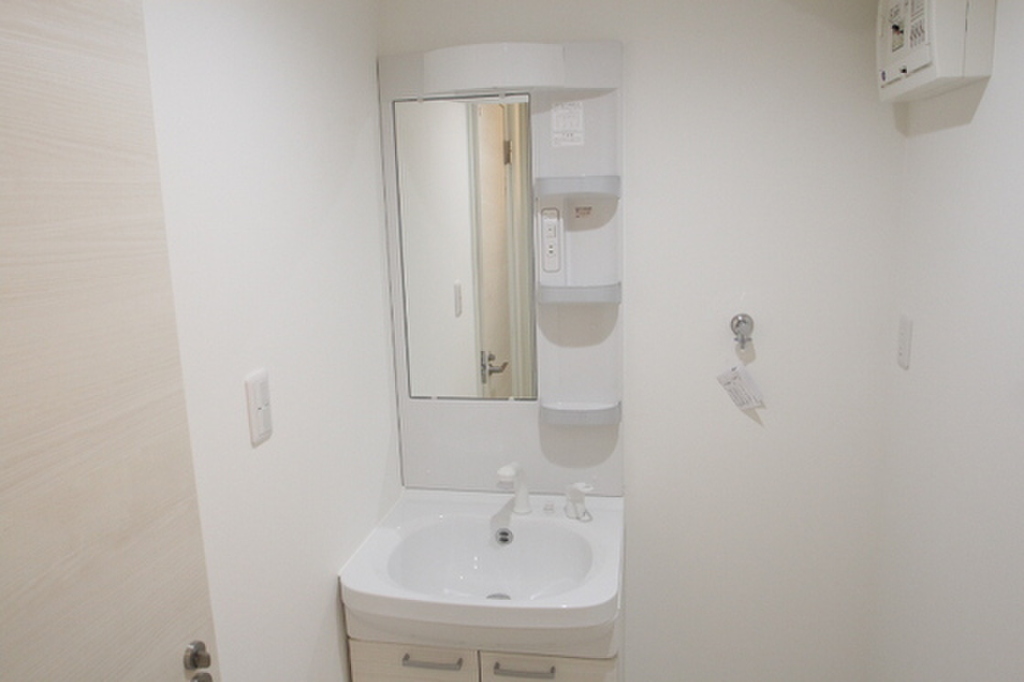 (6/26) ※掲載写真は同マンション別部屋参考写真となります。 (6/26) ※掲載写真は同マンション別部屋参考写真となります。