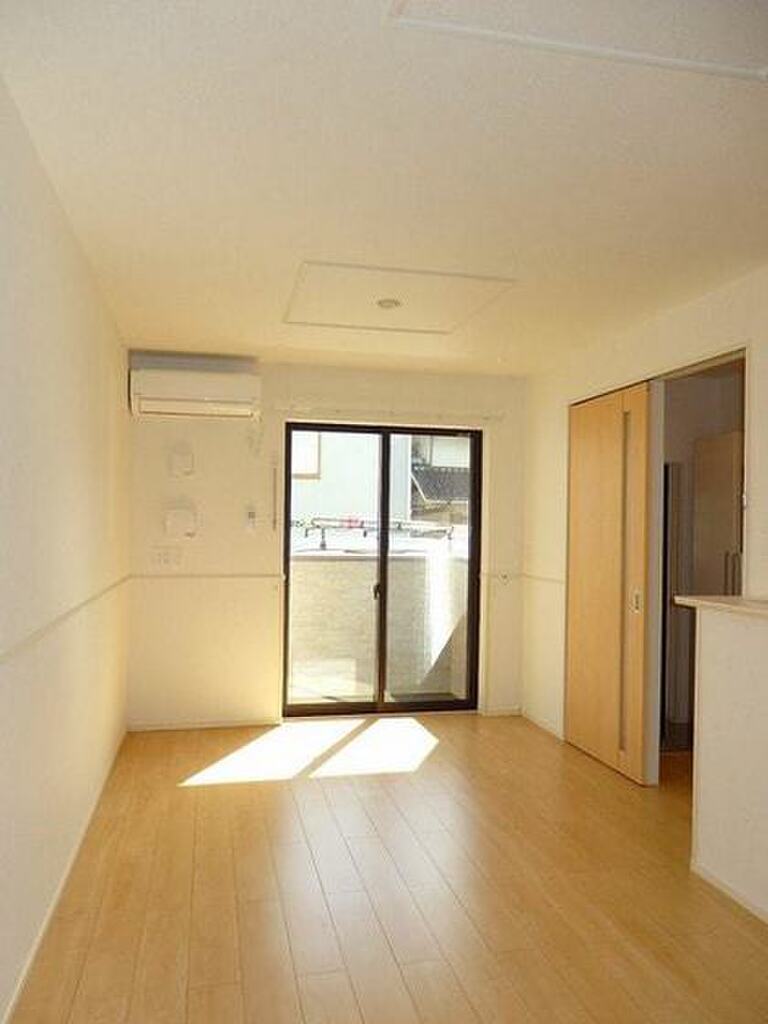 (2/22) 居室・リビング (2/22) 居室・リビング