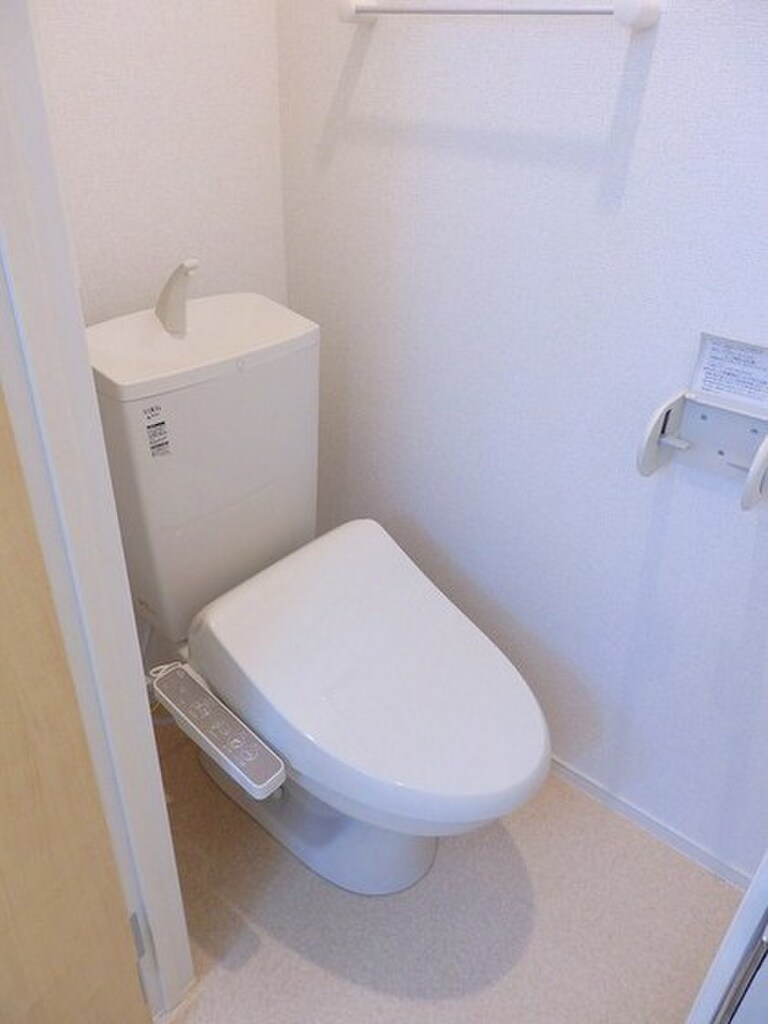 (5/22) トイレ (5/22) トイレ