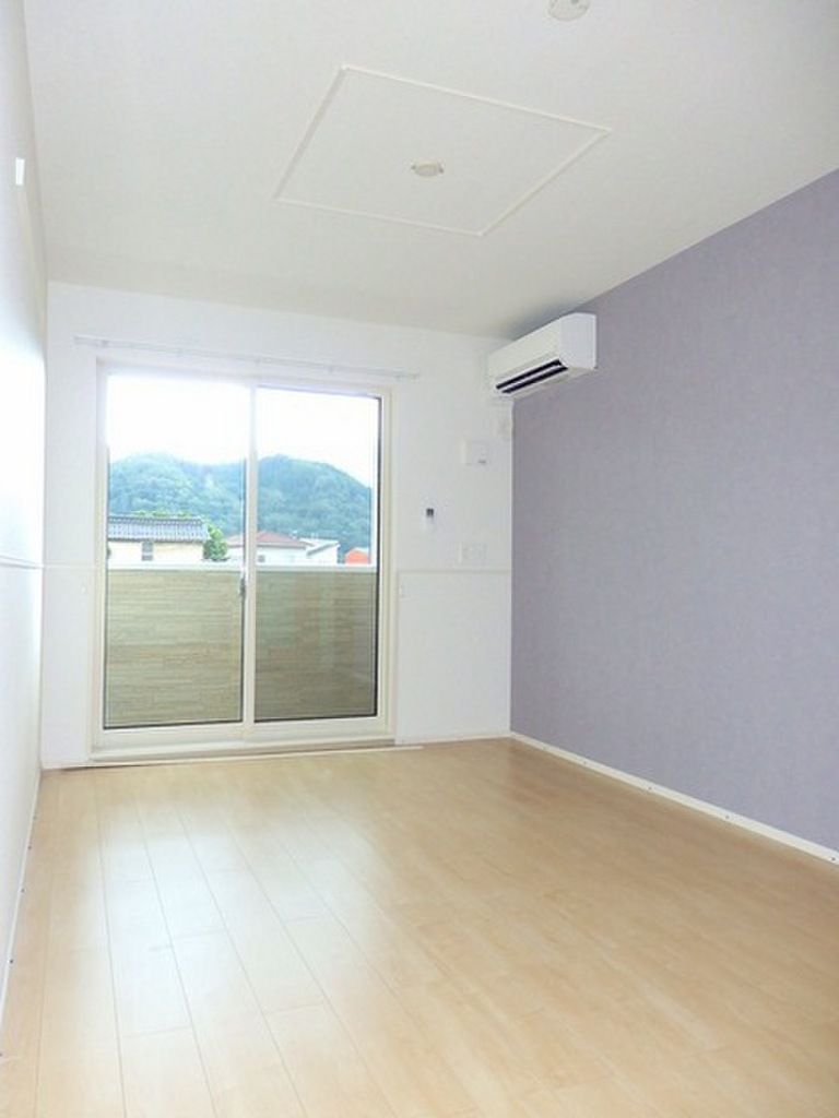 (2/21) 居室・リビング (2/21) 居室・リビング