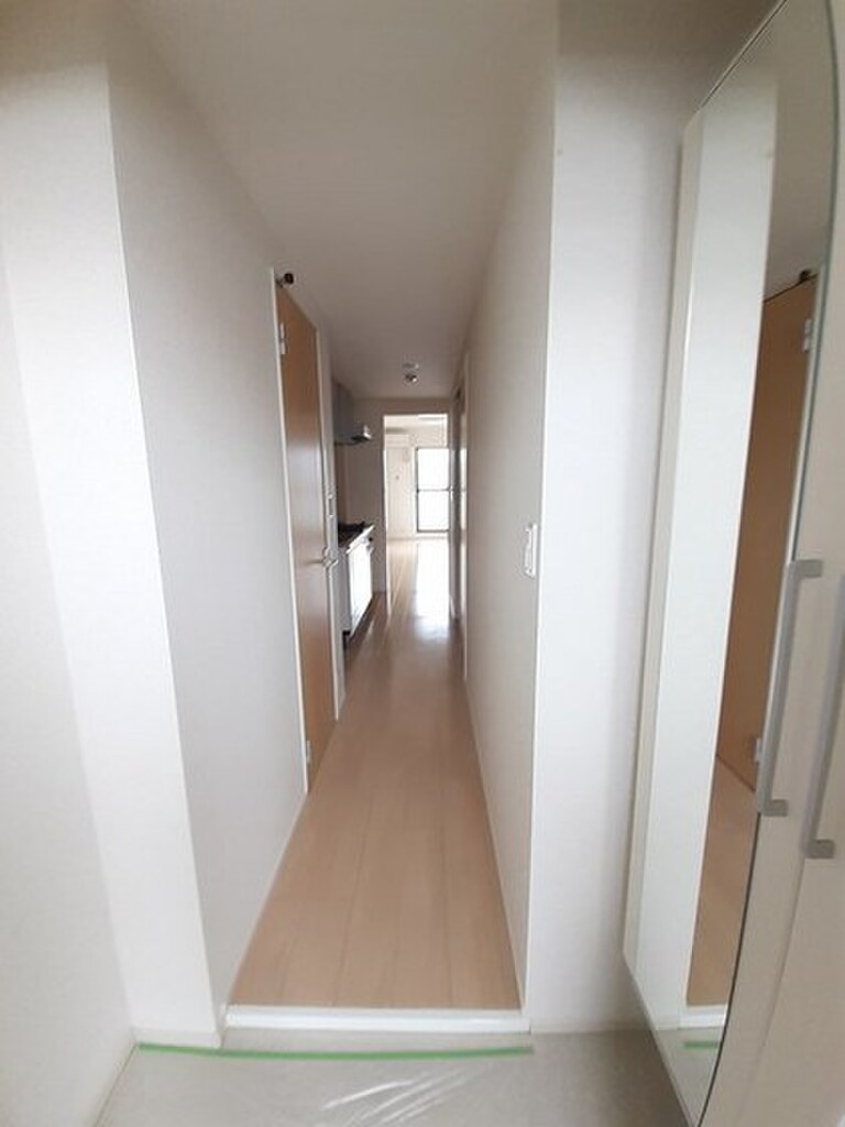 (10/21) 玄関 (10/21) 玄関