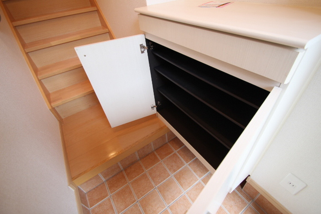 (11/24) 玄関 (11/24) 玄関