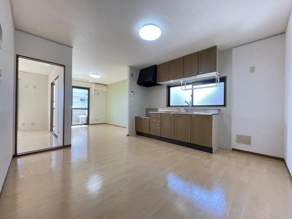 (5/25) 居室・リビング (5/25) 居室・リビング