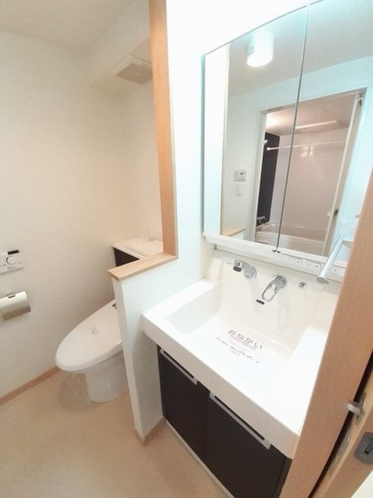 (6/18) 洗面所 (6/18) 洗面所