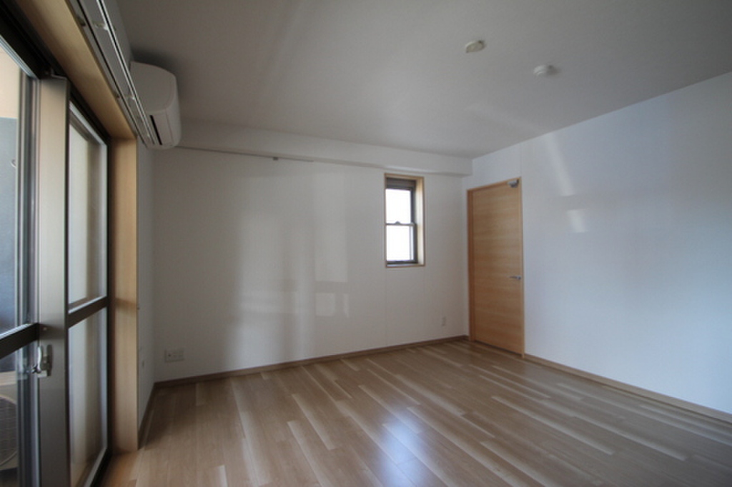 (16/26) 居室・リビング (16/26) 居室・リビング