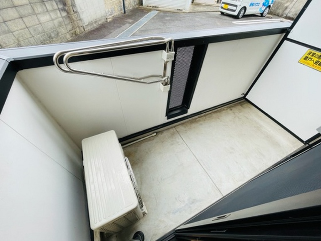 (3/20) バルコニー