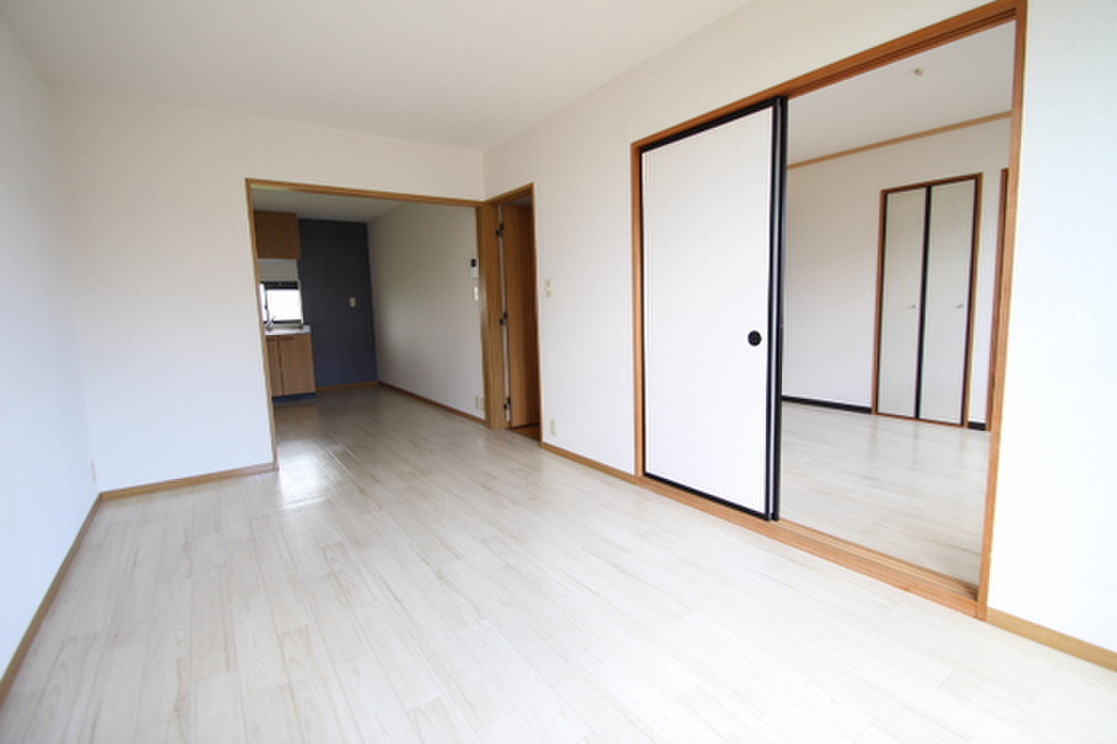 (2/17) ※他号室の写真です。 (2/17) ※他号室の写真です。