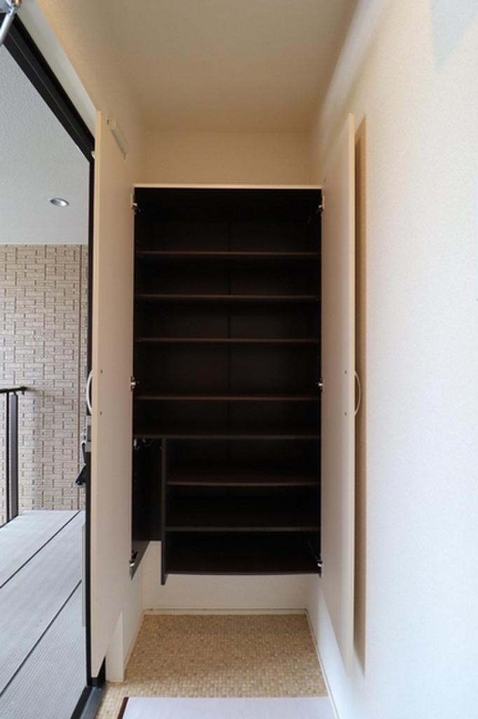 (14/29) 玄関 (14/29) 玄関