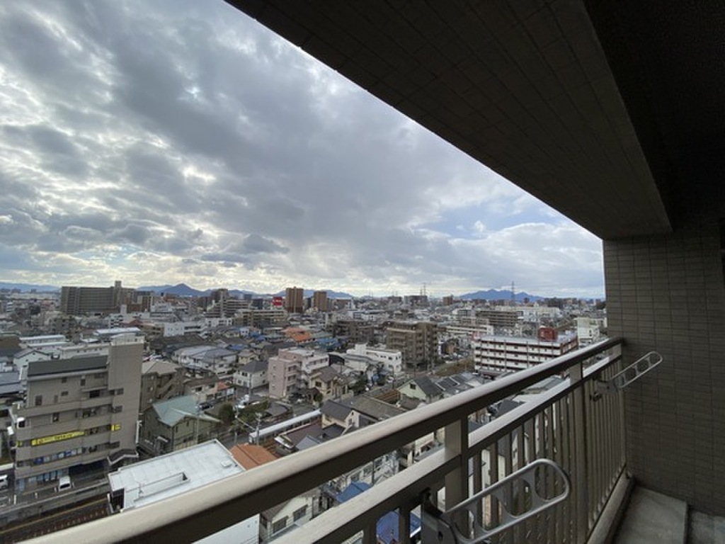 (13/23) 眺望 (13/23) 眺望