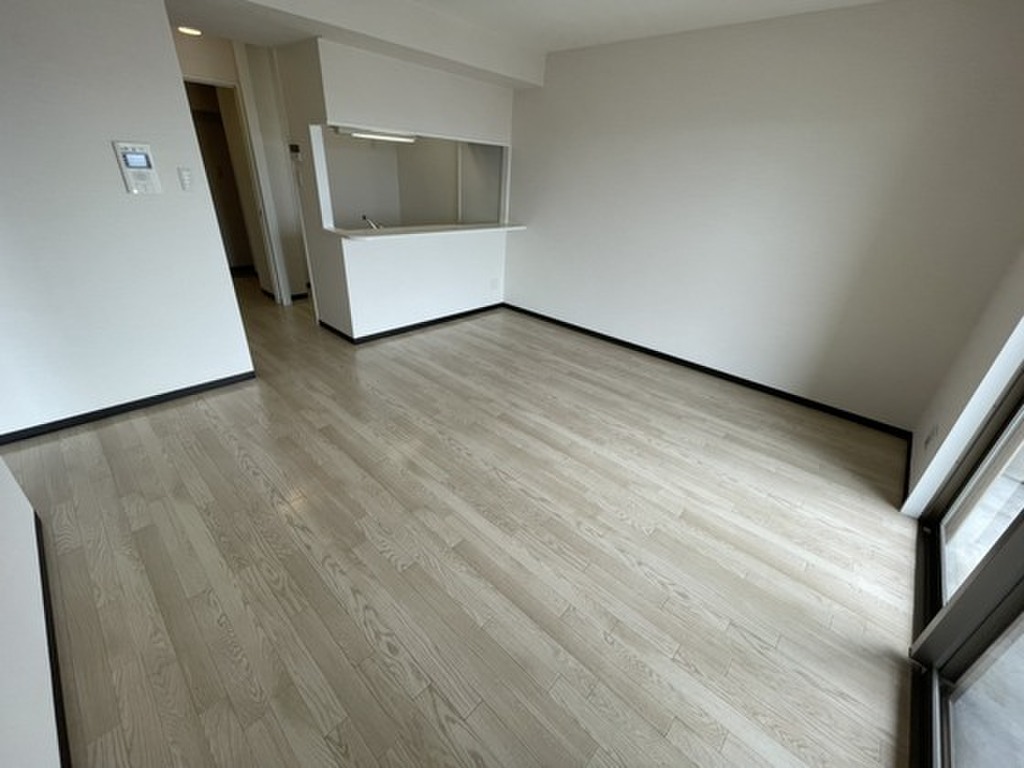 (2/23) 居室・リビング (2/23) 居室・リビング