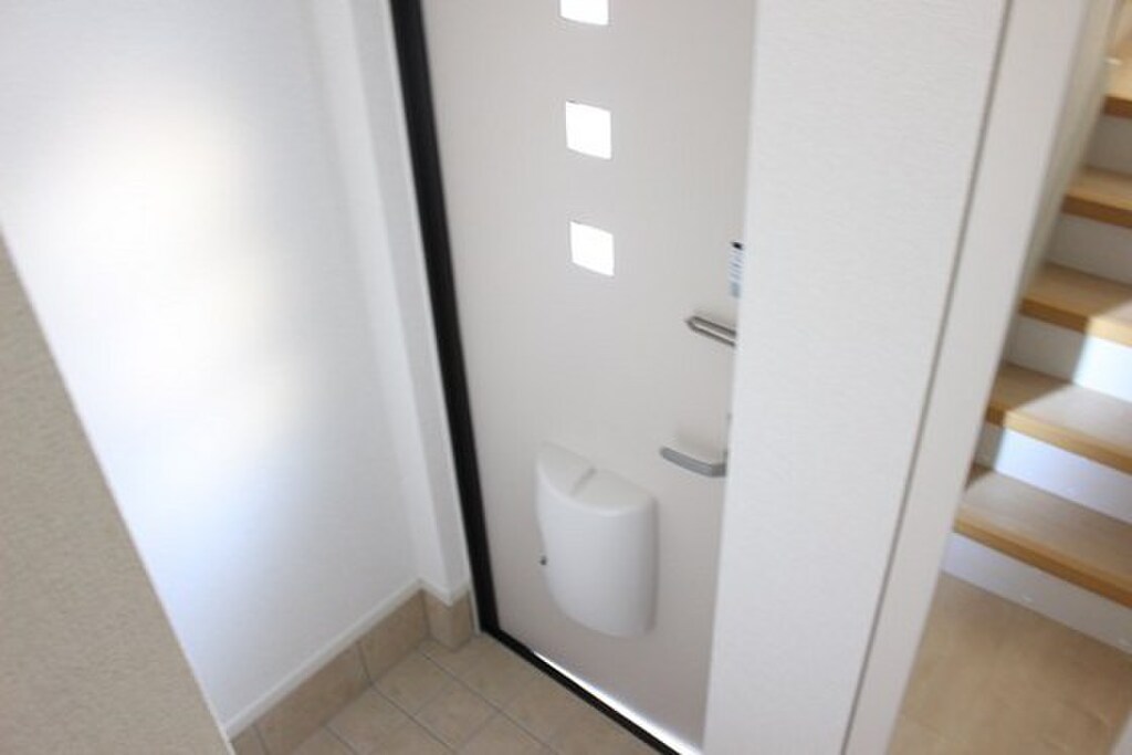 (9/24) 玄関 (9/24) 玄関