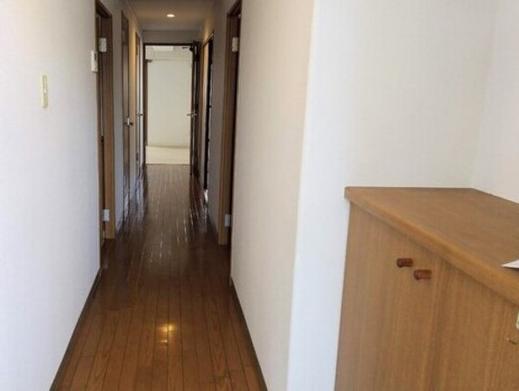 (8/18) ※他号室の写真です