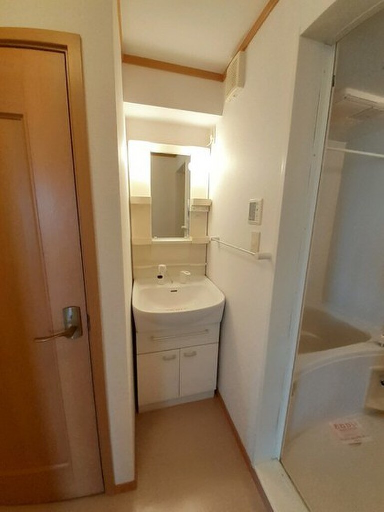 (6/17) 洗面所 (6/17) 洗面所