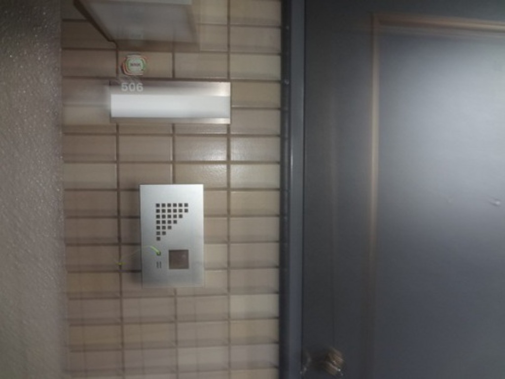 (7/20) 玄関 (7/20) 玄関