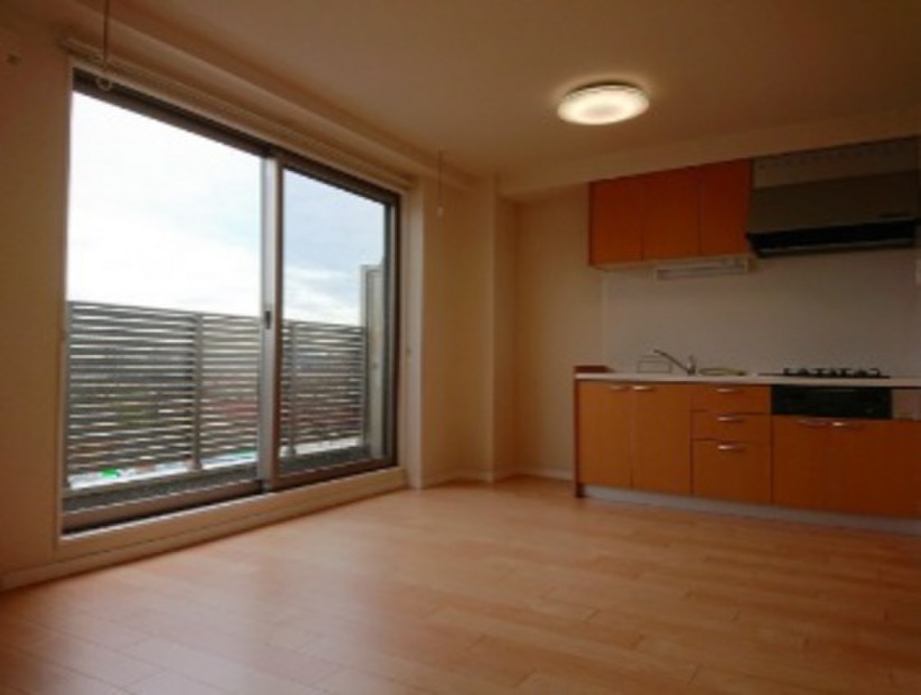 (2/16) 居室・リビング (2/16) 居室・リビング