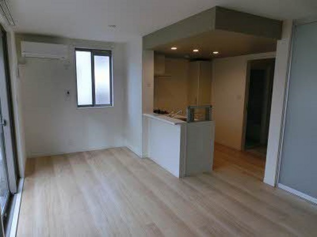 (2/19) 居室・リビング (2/19) 居室・リビング