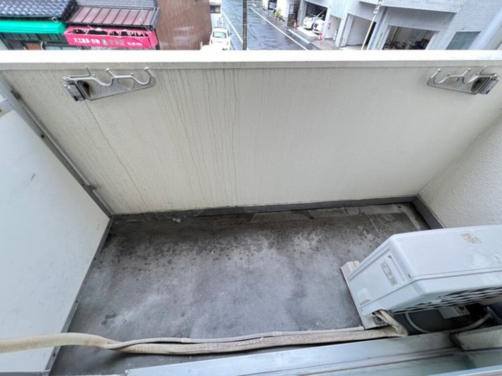 (10/24) バルコニー (10/24) バルコニー