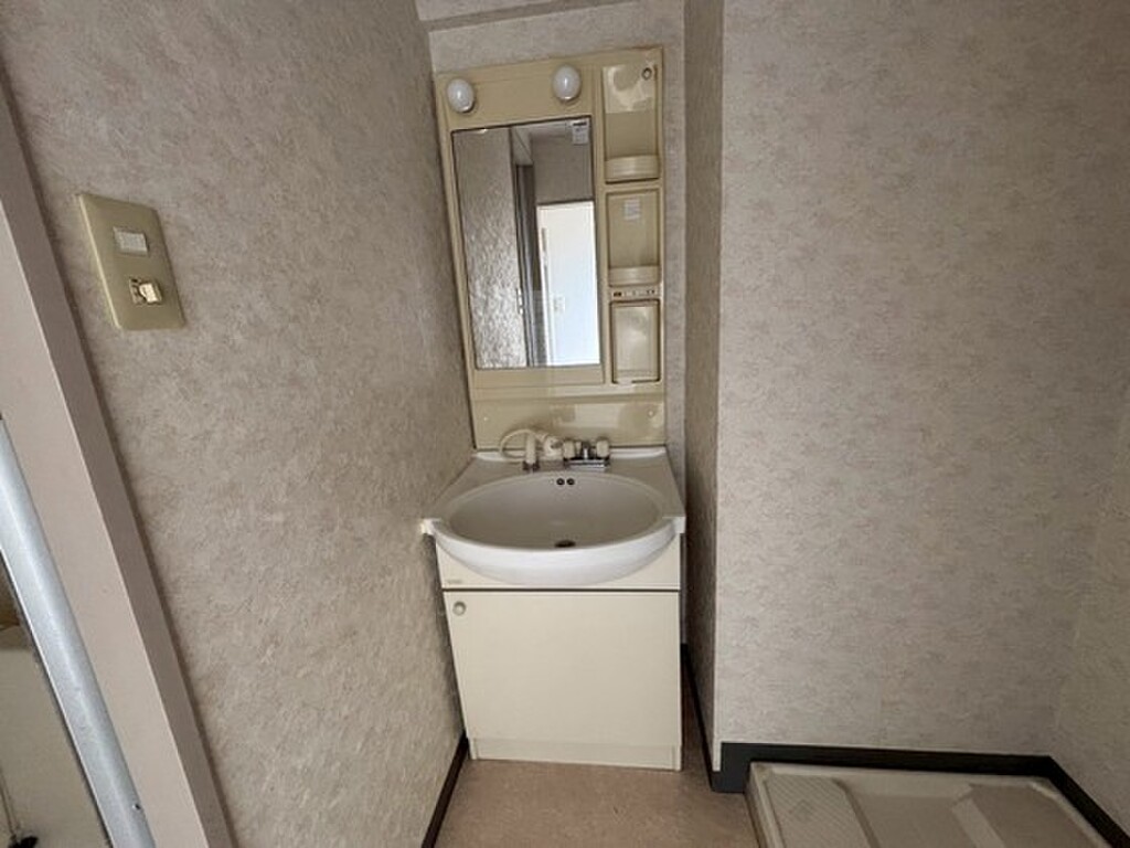 (9/23) 洗面所 (9/23) 洗面所