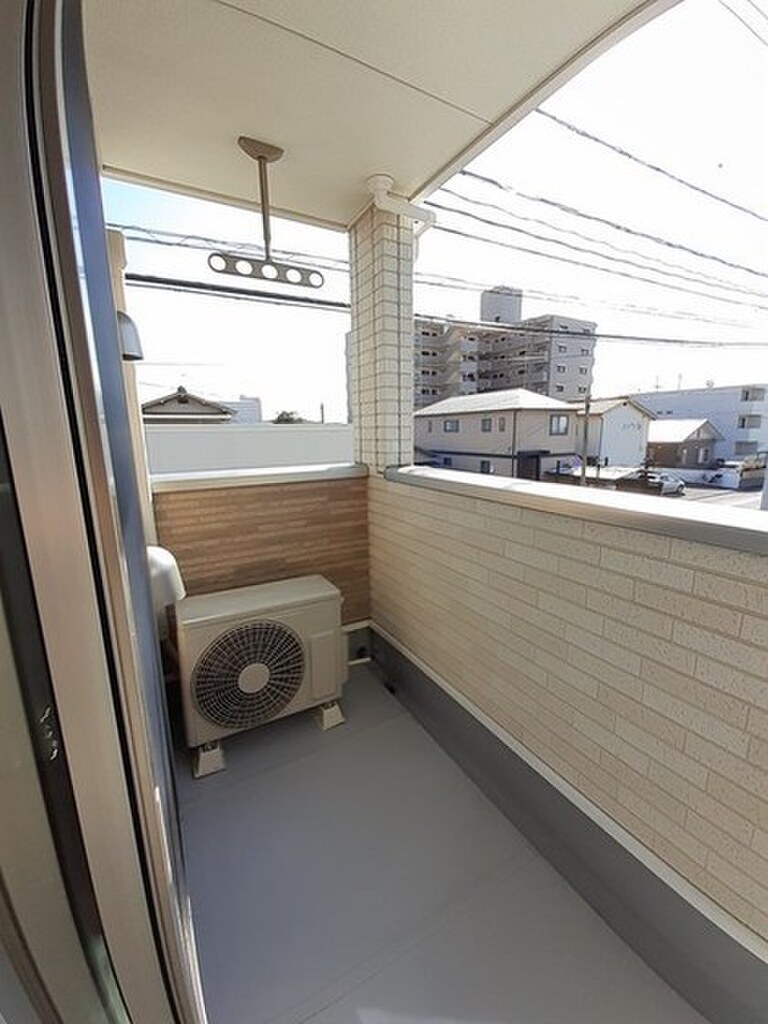 (8/22) バルコニー (8/22) バルコニー