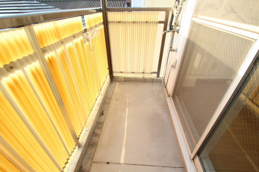 (12/22) バルコニー