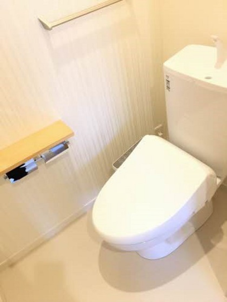 (5/22) トイレ (5/22) トイレ