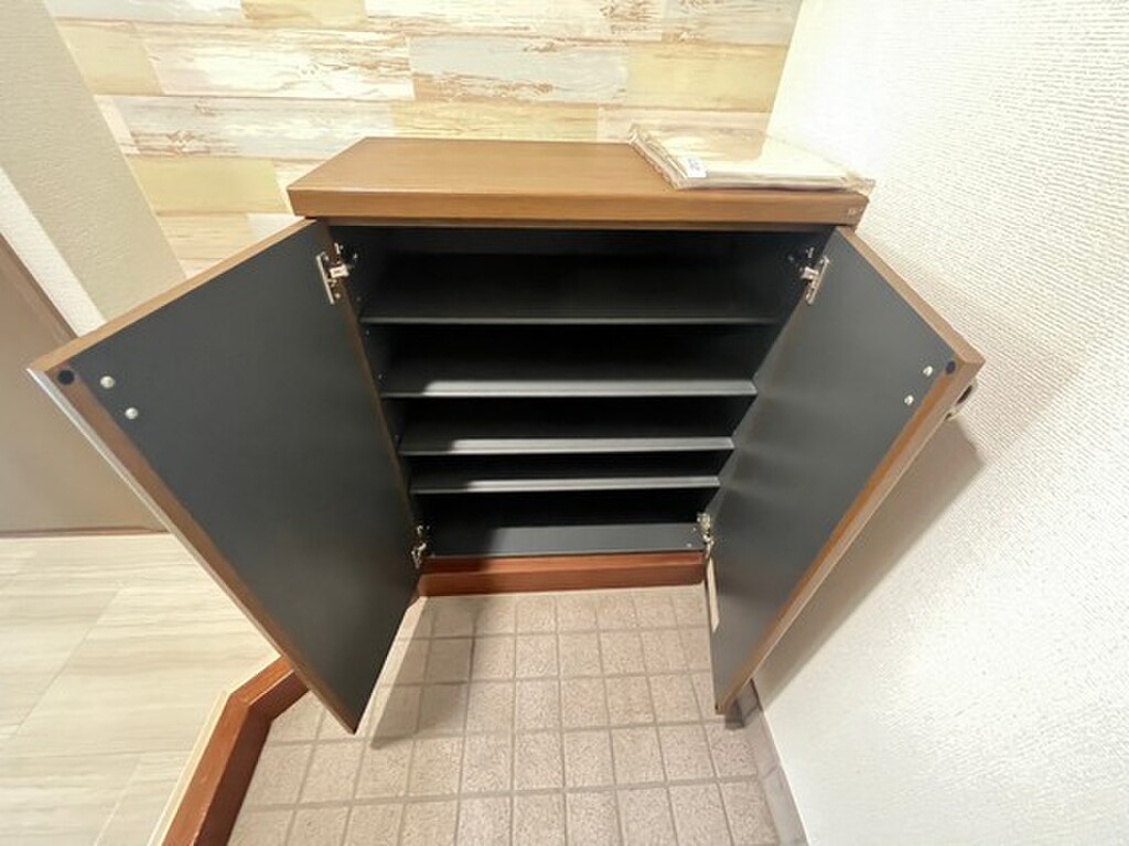 (13/25) 玄関 (13/25) 玄関