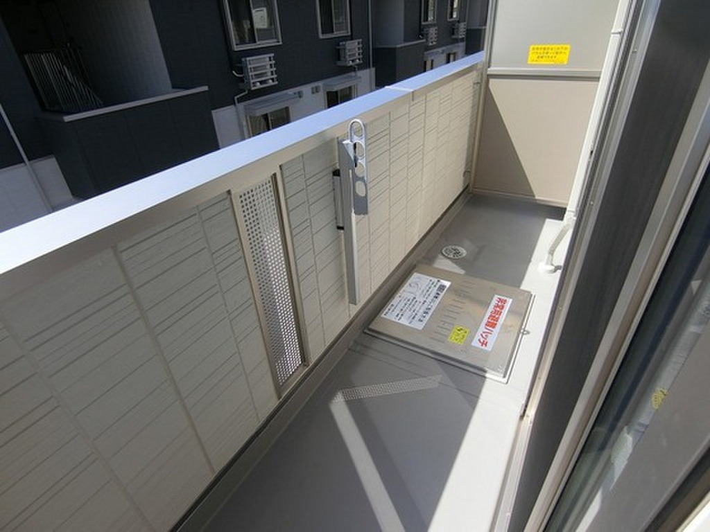 (11/19) バルコニー