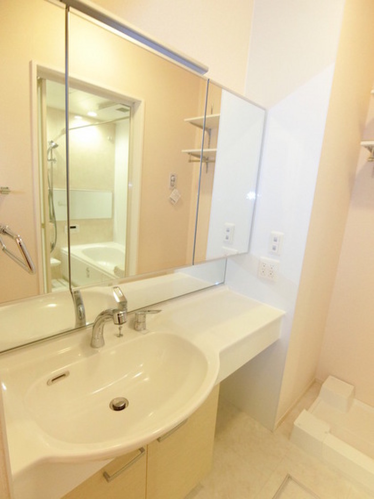 (6/22) 洗面所 (6/22) 洗面所