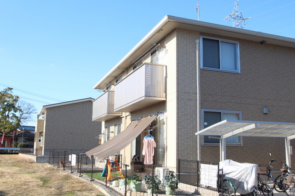 (4/11) バルコニー (4/11) バルコニー