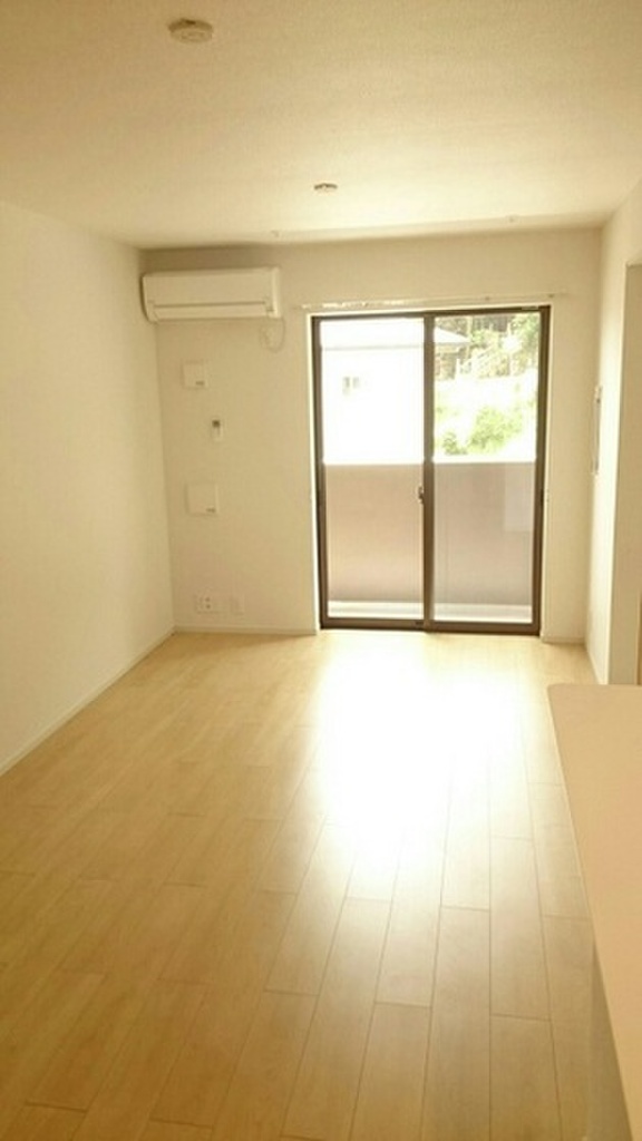 (2/19) 居室・リビング (2/19) 居室・リビング