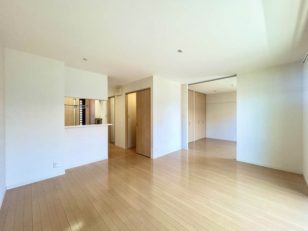 (17/19) 居室・リビング