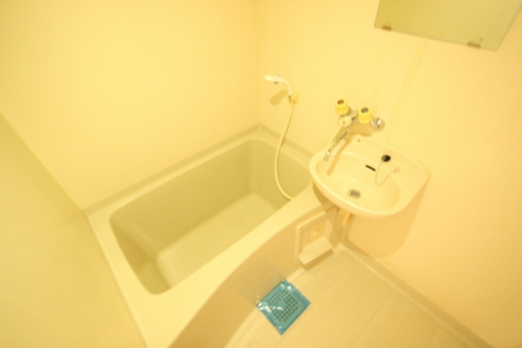 (4/22) ※別号室の写真です