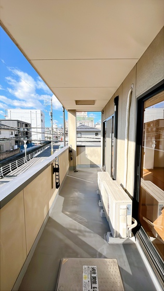 (12/28) バルコニー (12/28) バルコニー