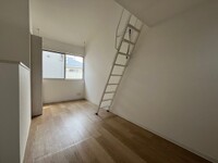 CASA COZY コイン通り(カーサコージー)