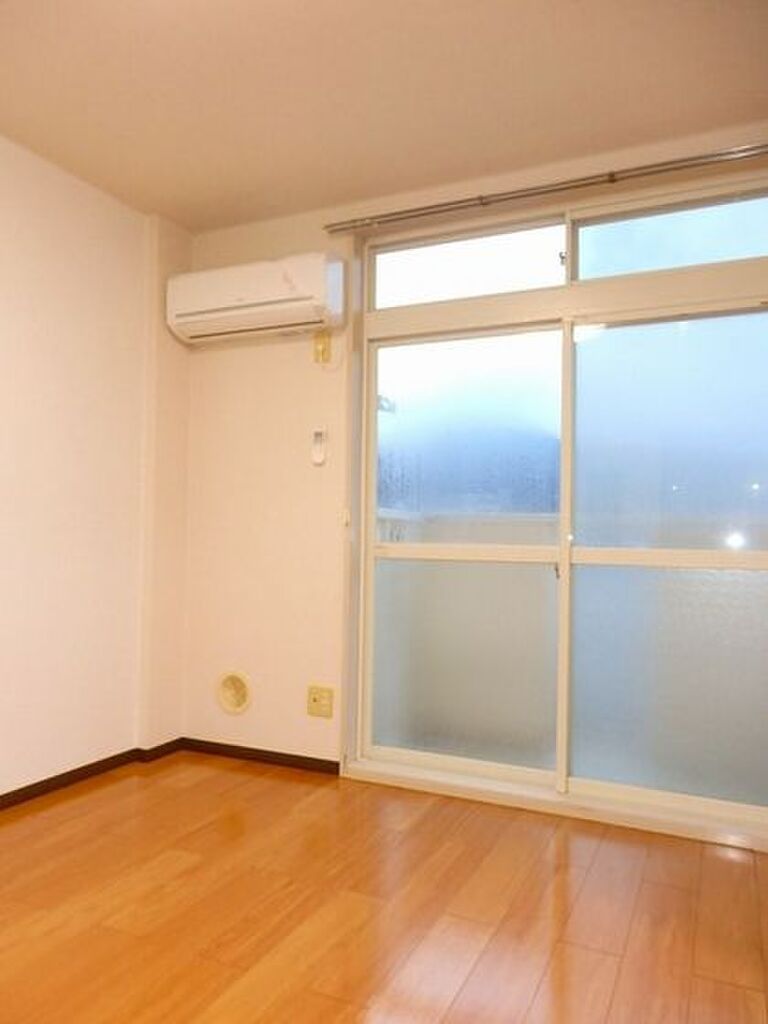 (2/15) 居室・リビング (2/15) 居室・リビング