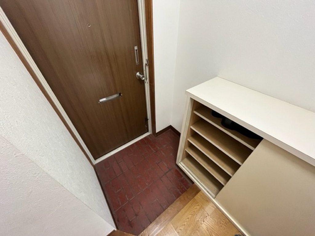 (11/20) 玄関 (11/20) 玄関