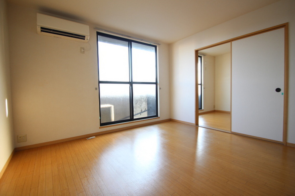 (7/19) ※他号室の写真です